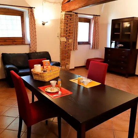 Farm stay Agriturismo Finilon Castelnuovo del Garda