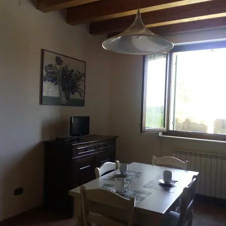 Farm stay Agriturismo Finilon Castelnuovo del Garda